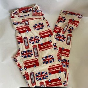 LuLaRoe Great Britain Bus leggings!